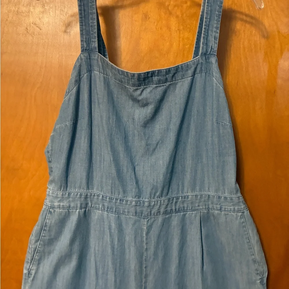 J Crew Light Blue Denim Women's Wide-Leg Overalls pockets 14 - Picture 4 of 11